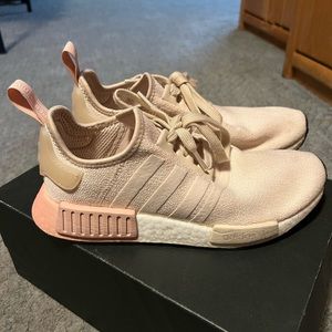 ADIDAS NMD TENNIS SHOE